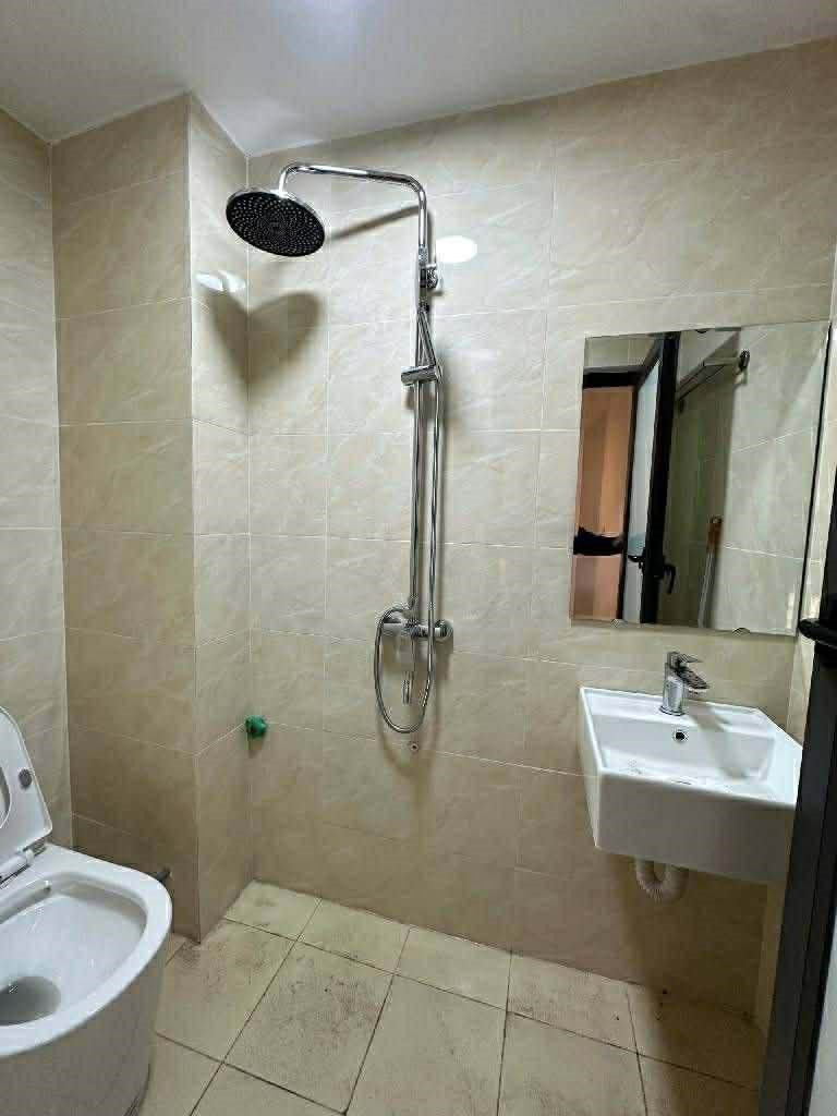 NHÀ CÁCH CÔNG VIÊN 1/6 & Ô TÔ TRÁNH 20m_LÔ GÓC 5 TẦNG_NGÕ THÔNG_NHÀ THOÁNG SÁNG VỀ Ở NGAY, nhỉnh 6 tỷ